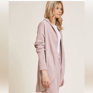 Barefoot dreams girls 6-7